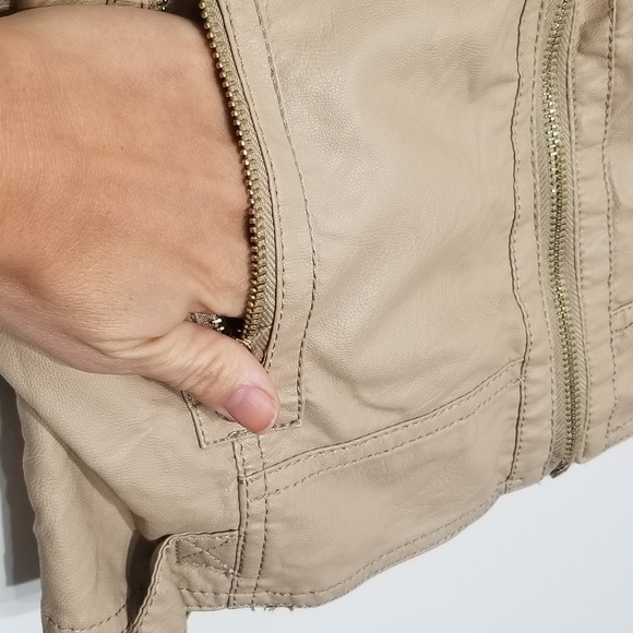 Tan Vegan Faux Leather Pleather Zipper Front Classic Motor Style Jacket Zip Y2K - Picture 2 of 6